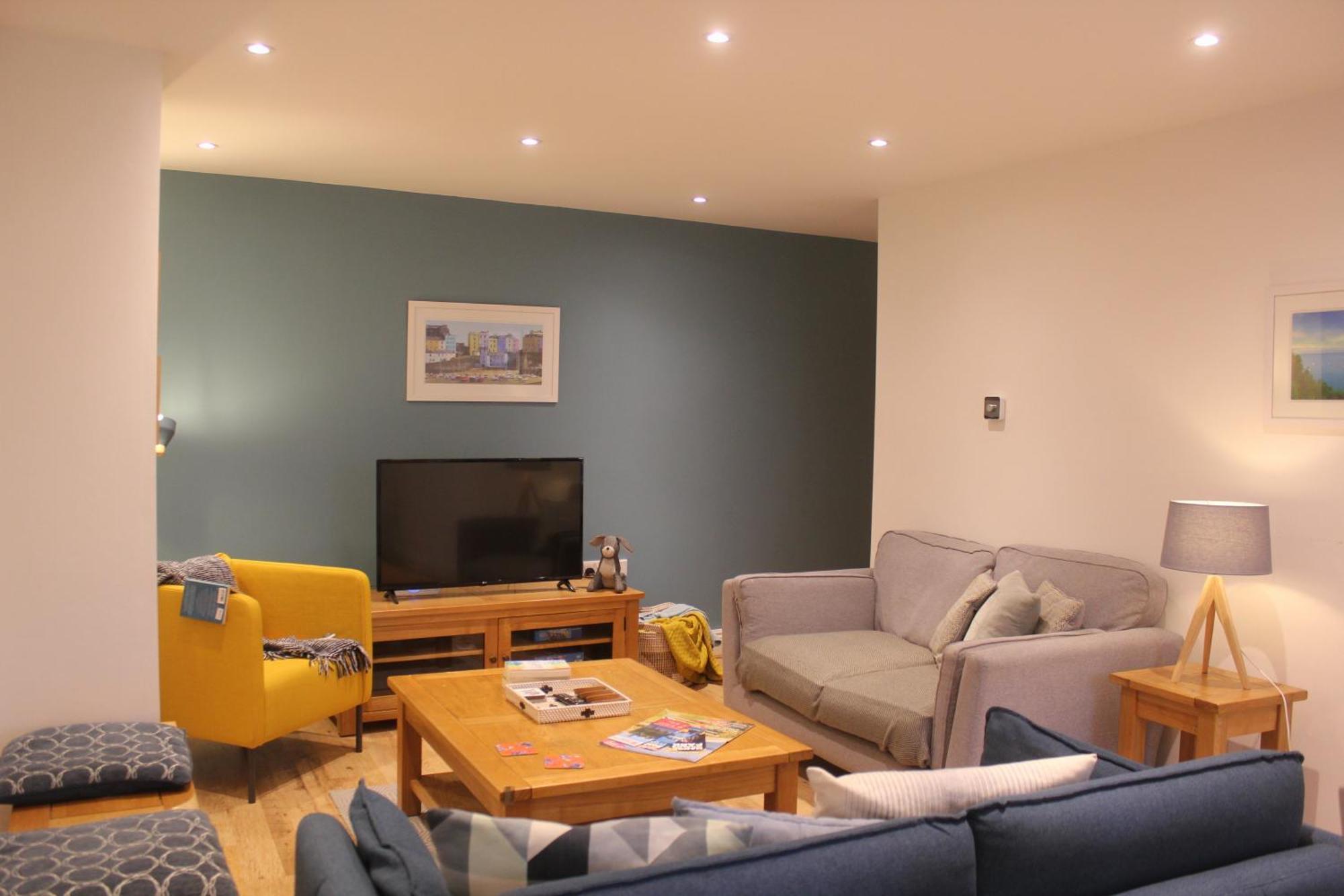 Stylish Flat In Central Tenby & Free Parking Екстериор снимка